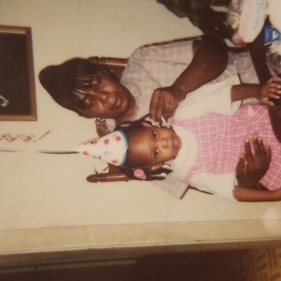 Julia's Treasures Closet Dedication To MOM - Picture 12 of 12